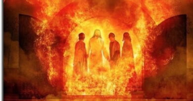 Daniel and the fiery furnace - डैनियल और आग की भट्ठी