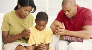 Prayer for parents to raise child in god - माता-पिता के लिए बच्चे को ईश्वर में बड़ा करने की प्रार्थना