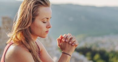 Prayer for an overwhelmed heart - अभिभूत हृदय के लिए प्रार्थना