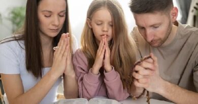 Prayer for family harmony in challenging times - चुनौतीपूर्ण समय में पारिवारिक सद्भाव के लिए प्रार्थना