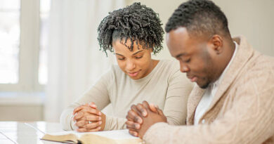 Prayer for peace and reconciliation in marriage - विवाह में शांति और मेल-मिलाप के लिए प्रार्थना