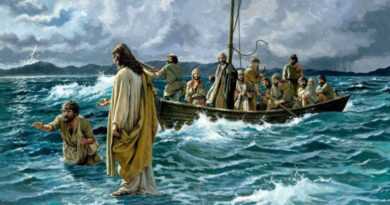 The story of jesus walking on water - यीशु के पानी पर चलने की कहानी