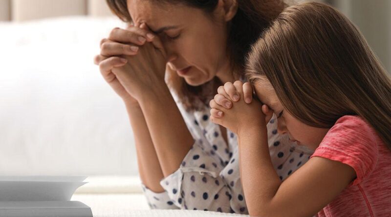 Prayer for a child's journey into adulthood - एक बच्चे की वयस्कता की ओर यात्रा के लिए प्रार्थना