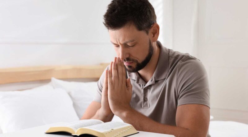 Prayer to find peace in the midst of nightmares - बुरे सपने के बीच में शांति ढूंढने के लिए प्रार्थना