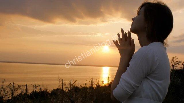 A prayer for divine strength and protection - दैवीय शक्ति और सुरक्षा के लिए एक प्रार्थना
