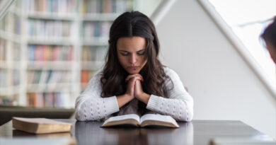 Prayer for academic excellence - शैक्षणिक उत्कृष्टता के लिए प्रार्थना