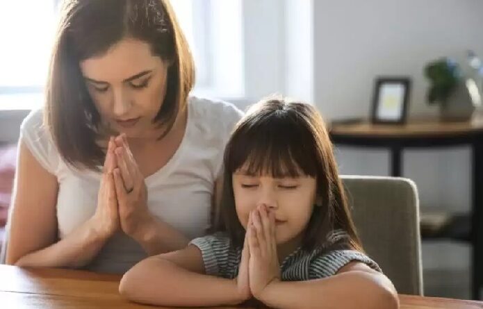 Prayer for a child peace and confidence in school - स्कूल में बच्चे की शांति और आत्मविश्वास के लिए प्रार्थना