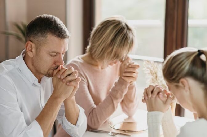 Prayer for gratitude and lasting peace in the family - परिवार में कृतज्ञता और स्थायी शांति के लिए प्रार्थना